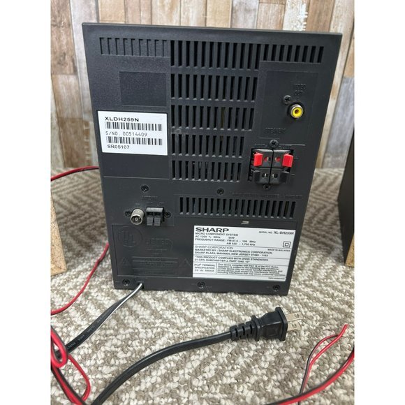 Sharp Stereo System - Picture 10 of 12